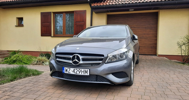 Mercedes-Benz Klasa A cena 53800 przebieg: 160000, rok produkcji 2016 z Dąbrowa Górnicza małe 29